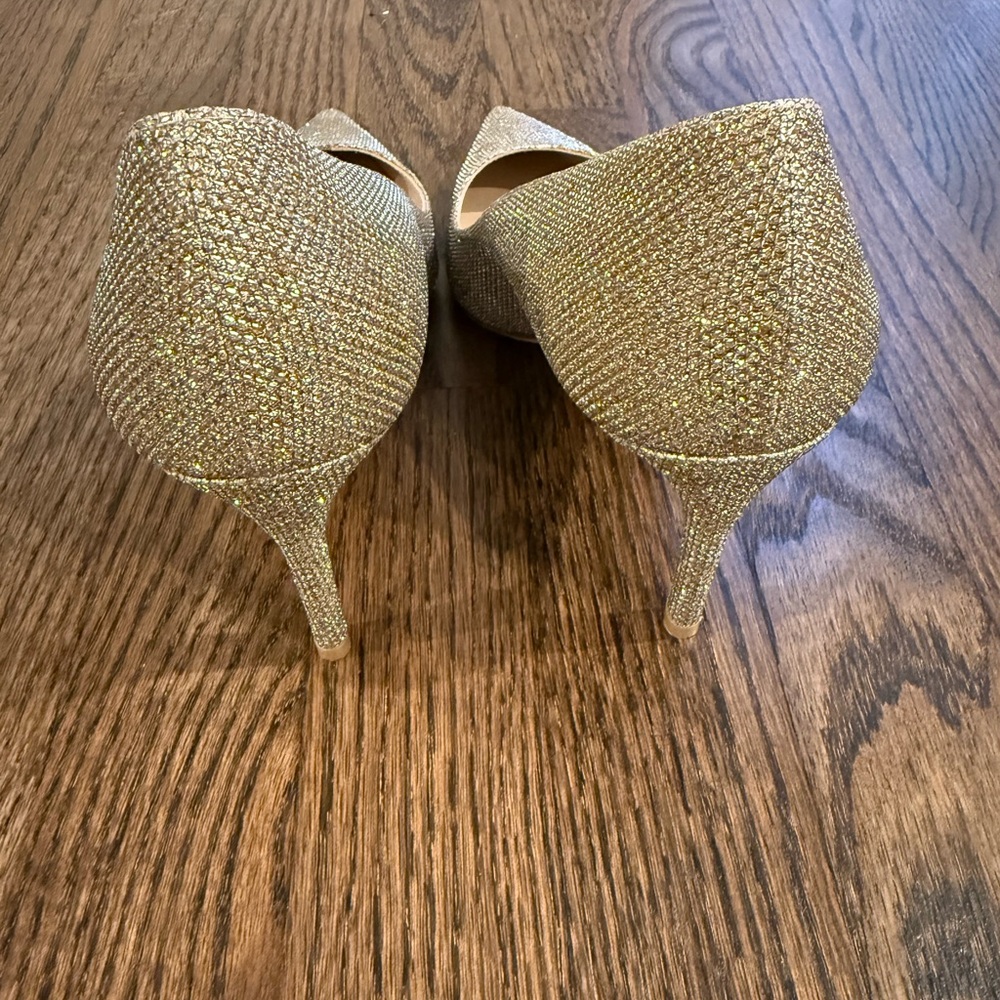 New Stuart Weitzman Power Gold Glitter Sparkle Heels Size 6.5 - Picture 4 of 5